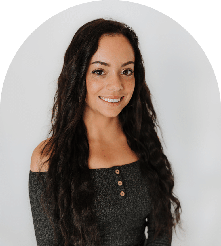 alessia 12 2022 bio pictures 768x853